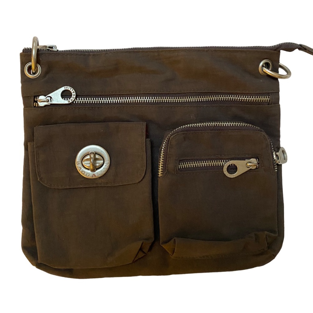 Baggallini Crossbody purse in dark olive/ khaki charcoal color